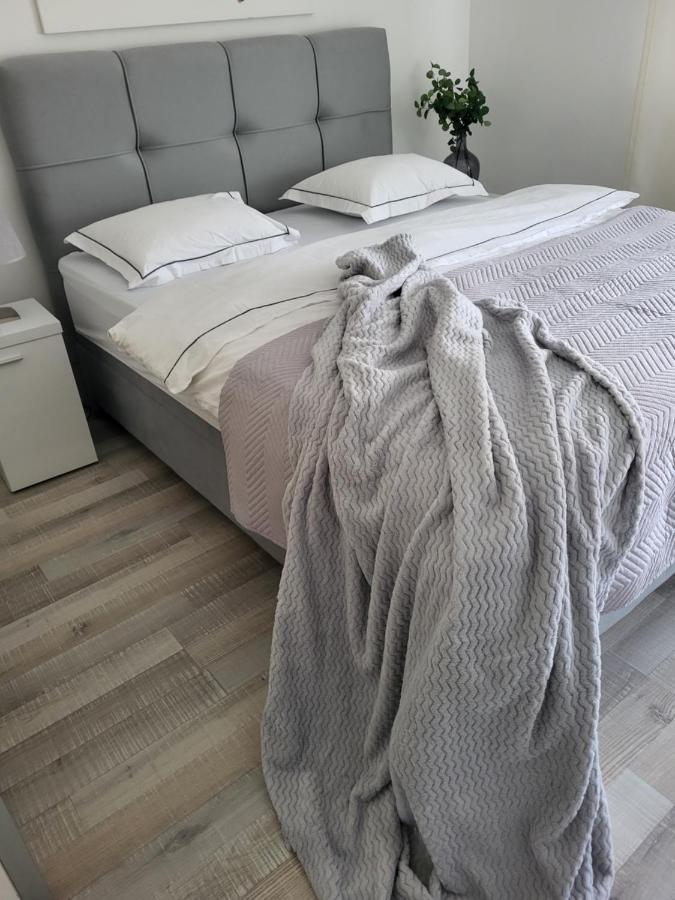 Split Mari Apartment Eksteriør billede
